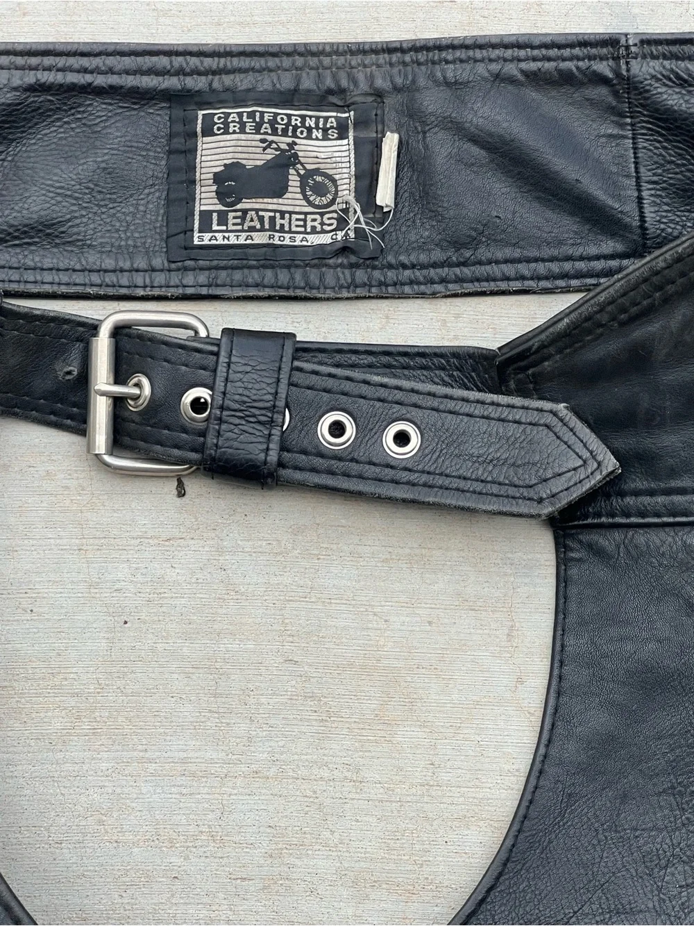 Vintage California Creations Leathers Men’s Leather Chaps- XL-Preowned